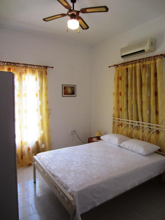 Katerina Apartments Triovasálos 외부 사진