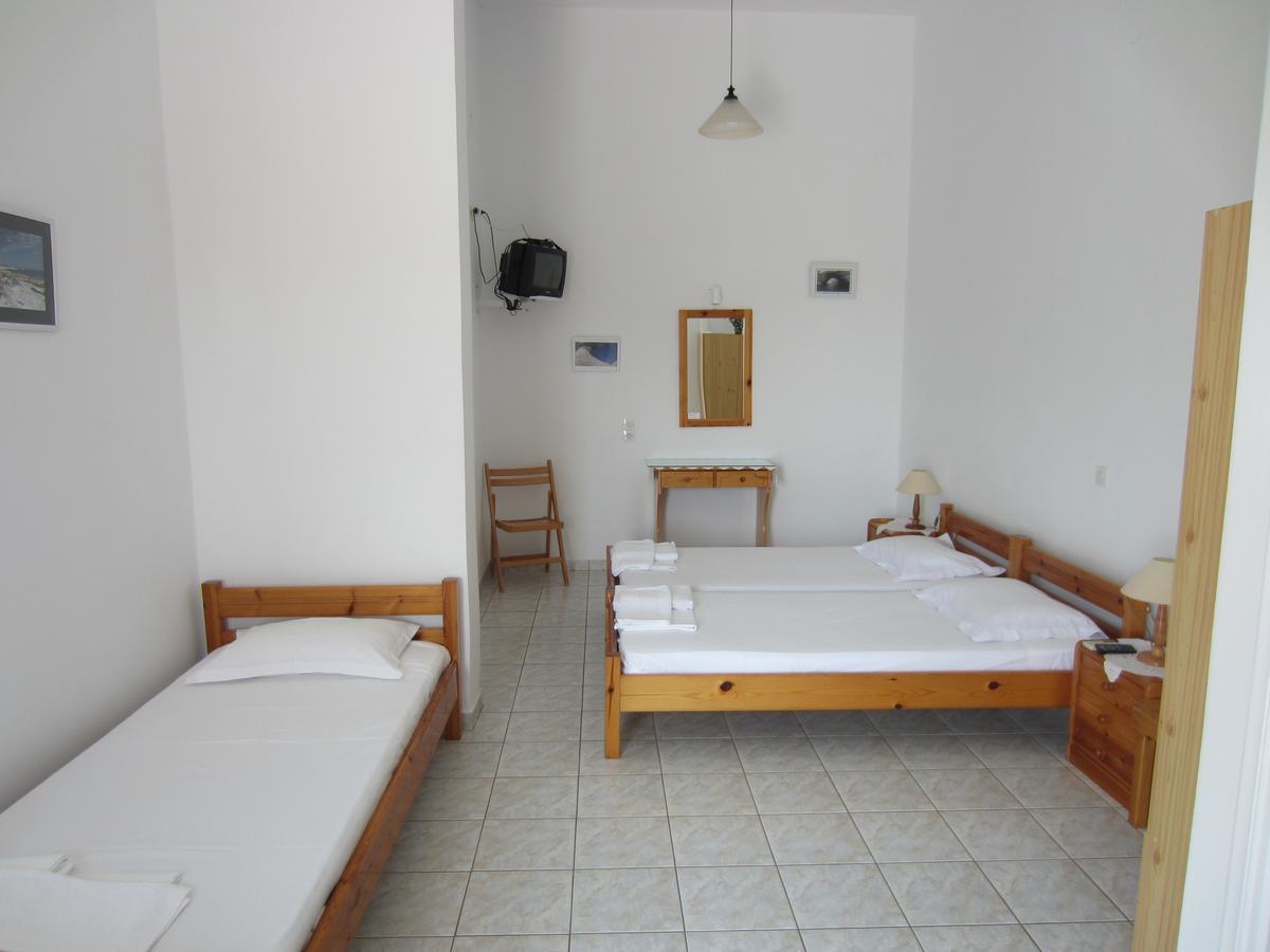 Katerina Apartments Triovasálos 외부 사진